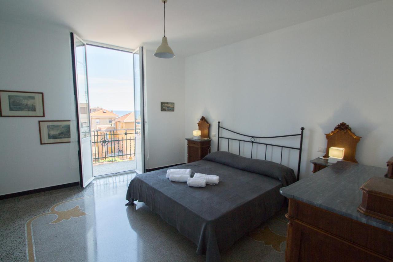 Appartamento Di 5 Locali,8 Posti Letto Vista Mare Варацце Экстерьер фото